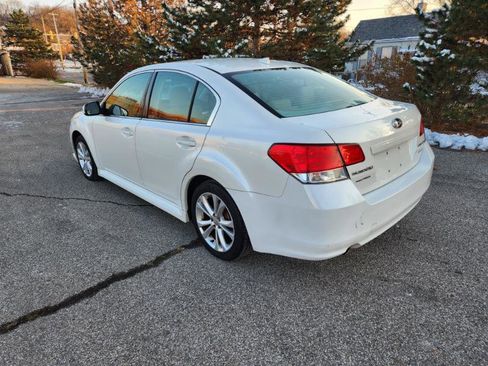 Used 2014 Subaru Legacy 2.5i Premium image 10