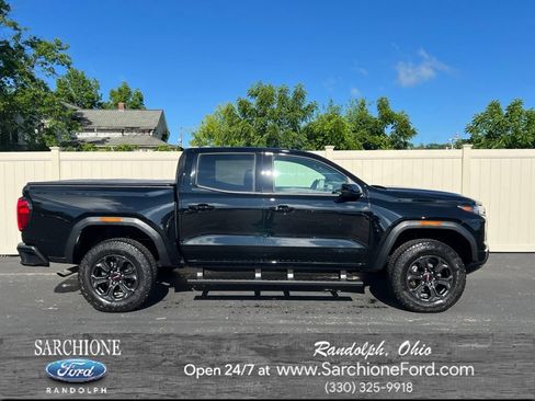 Used 2025 GMC Canyon Elevation w/ Convenience Package AWD/4WD image 1