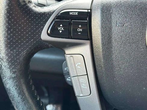 Used 2011 Honda Pilot Touring image 39