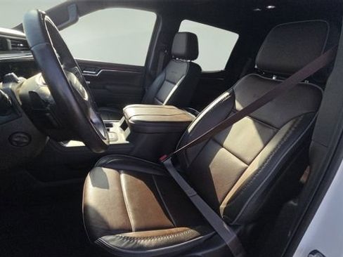 Used 2024 GMC Sierra 1500 Denali w/ Technology Package image 33