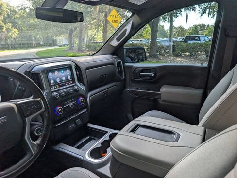 Used 2021 Chevrolet Silverado 1500 LT Trail Boss AWD/4WD image 18