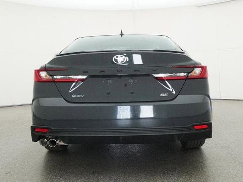 New 2026 Toyota Camry SE FWD image 23