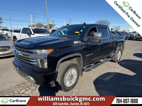 Used 2020 Chevrolet Silverado 3500 High Country w/ Technology Package image 3