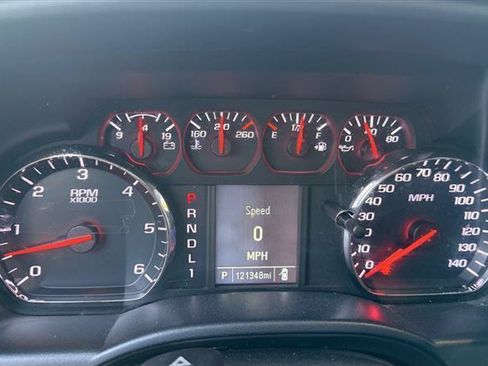 Used 2019 Chevrolet Silverado 2500 W/T w/ Snow Plow Prep Package AWD/4WD image 17