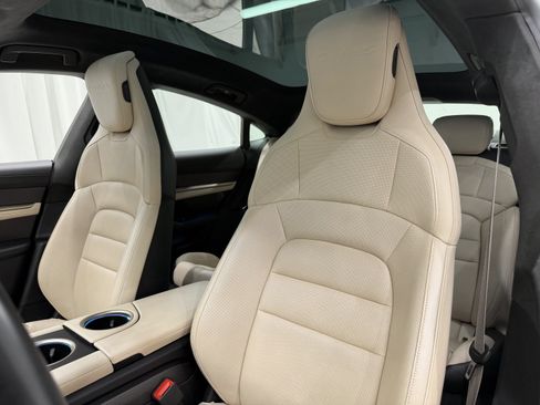 Certified 2021 Porsche Taycan Turbo S AWD/4WD image 37