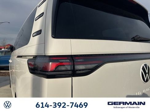 New 2025 Volkswagen ID. Buzz Pro S image 11