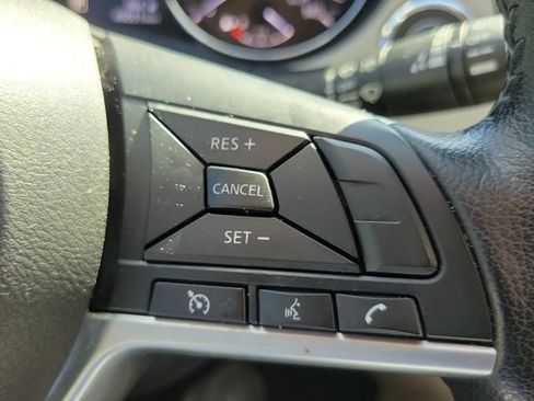 Used 2022 Nissan Rogue Sport SV AWD/4WD image 22