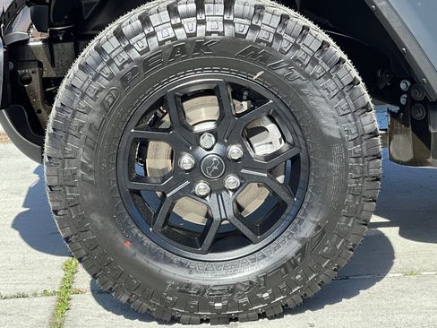 New 2026 Jeep Wrangler Unlimited Sport AWD/4WD image 25