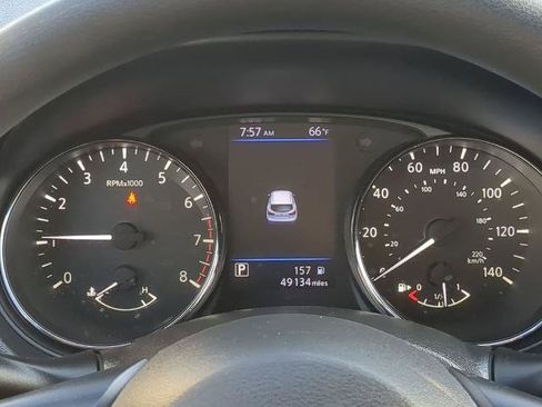 Certified 2020 Nissan Rogue Sport SV FWD image 25