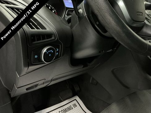 Used 2014 Ford Focus SE image 18