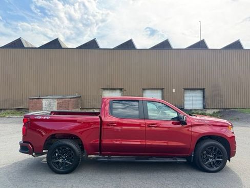 Used 2025 Chevrolet Silverado 1500 RST w/ Convenience Package II AWD/4WD image 4