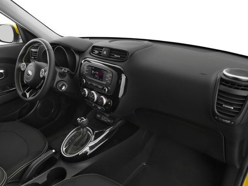 Used 2016 Kia Soul w/ Convenience Package FWD image 18