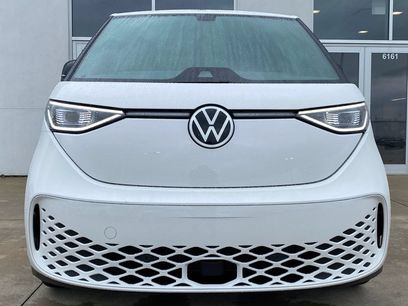 Used 2025 Volkswagen ID. Buzz Pro S