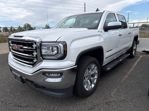 Used 2018 GMC Sierra 1500 SLT w/ SLT Premium Package AWD/4WD image 2