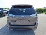 Used 2016 Toyota Sienna SE Premium image 5