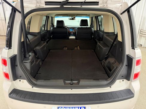 Certified 2019 Ford Flex Limited w/ Equipment Group 303A image 36