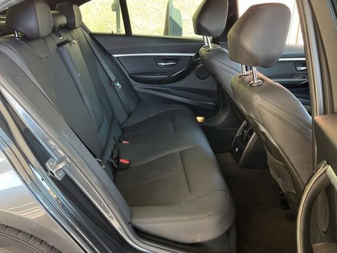 Used 2018 BMW 330e RWD image 12