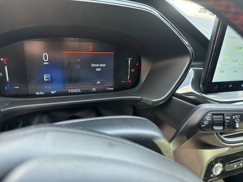 New 2025 Ford Escape ST-Line w/ Tech Pack #1 AWD/4WD image 20