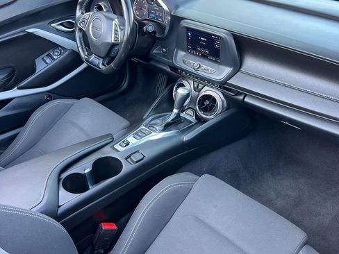 Used 2023 Chevrolet Camaro LT image 19