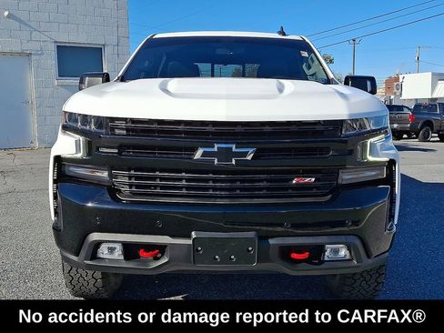 Used 2022 Chevrolet Silverado 1500 LT Trail Boss image 2