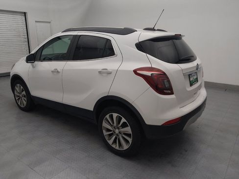 Used 2019 Buick Encore Preferred image 3