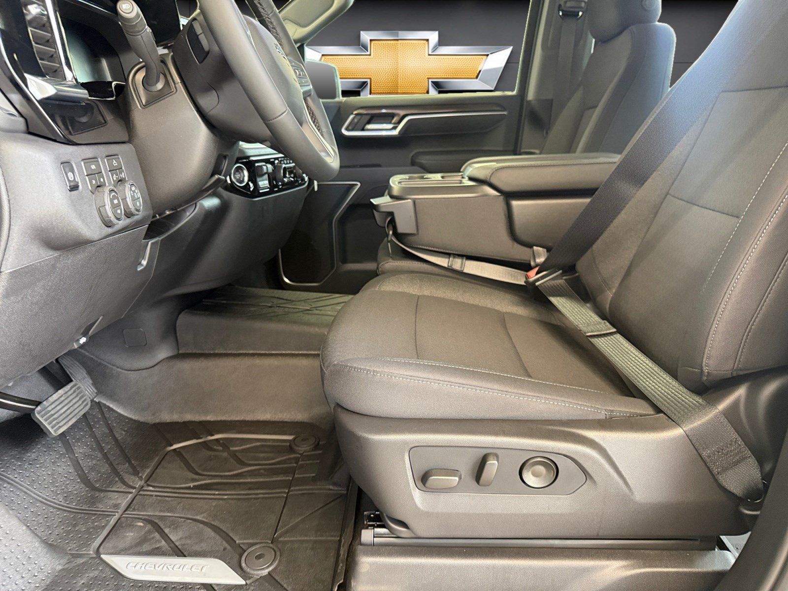 New 2026 Chevrolet Silverado 1500 RST w/ RST Select Package AWD/4WD image 11