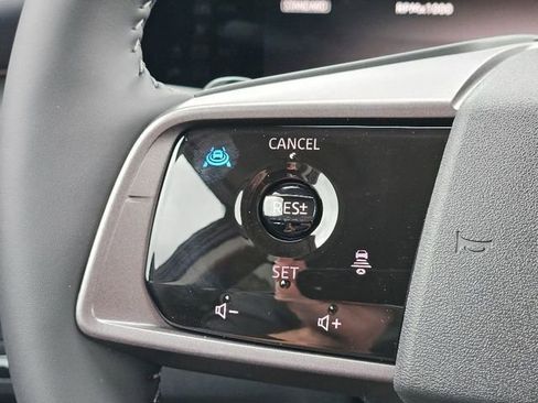 New 2026 Nissan Murano SL image 14