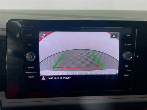 Used 2025 Volkswagen Jetta GLI Autobahn image 14