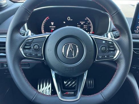 Used 2025 Acura MDX A-Spec image 12