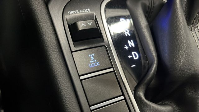 Used 2025 Hyundai Kona SEL AWD/4WD image 28