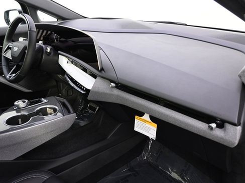 New 2026 Cadillac Optiq Sport 2 image 15