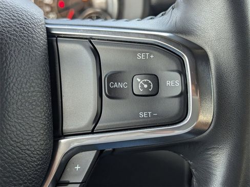 Used 2024 RAM 1500 Laramie image 20