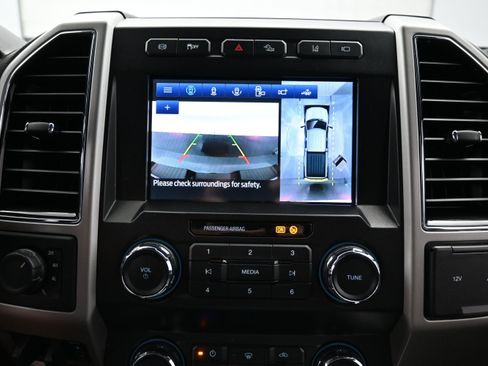 Used 2021 Ford F250 Lariat AWD/4WD image 31