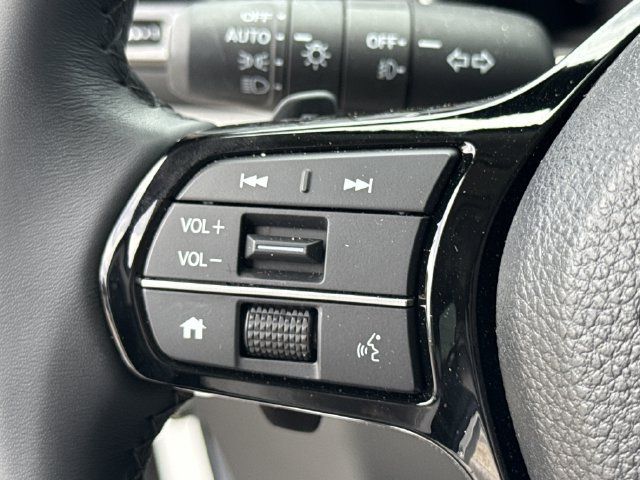 New 2025 Honda Pilot Touring image 36