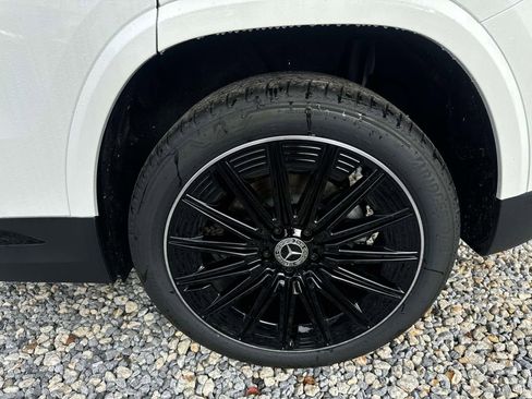 Used 2025 Mercedes-Benz GLA 250 image 3