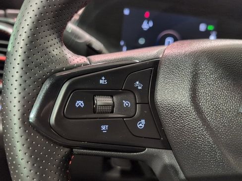 Used 2025 Chevrolet Trax RS w/ Driver Confidence Package image 12