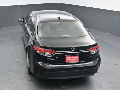 Used 2024 Toyota Corolla LE image 15