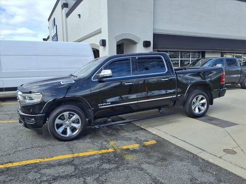 Used 2022 RAM 1500 Limited w/ Body Color Bumper Group image 5