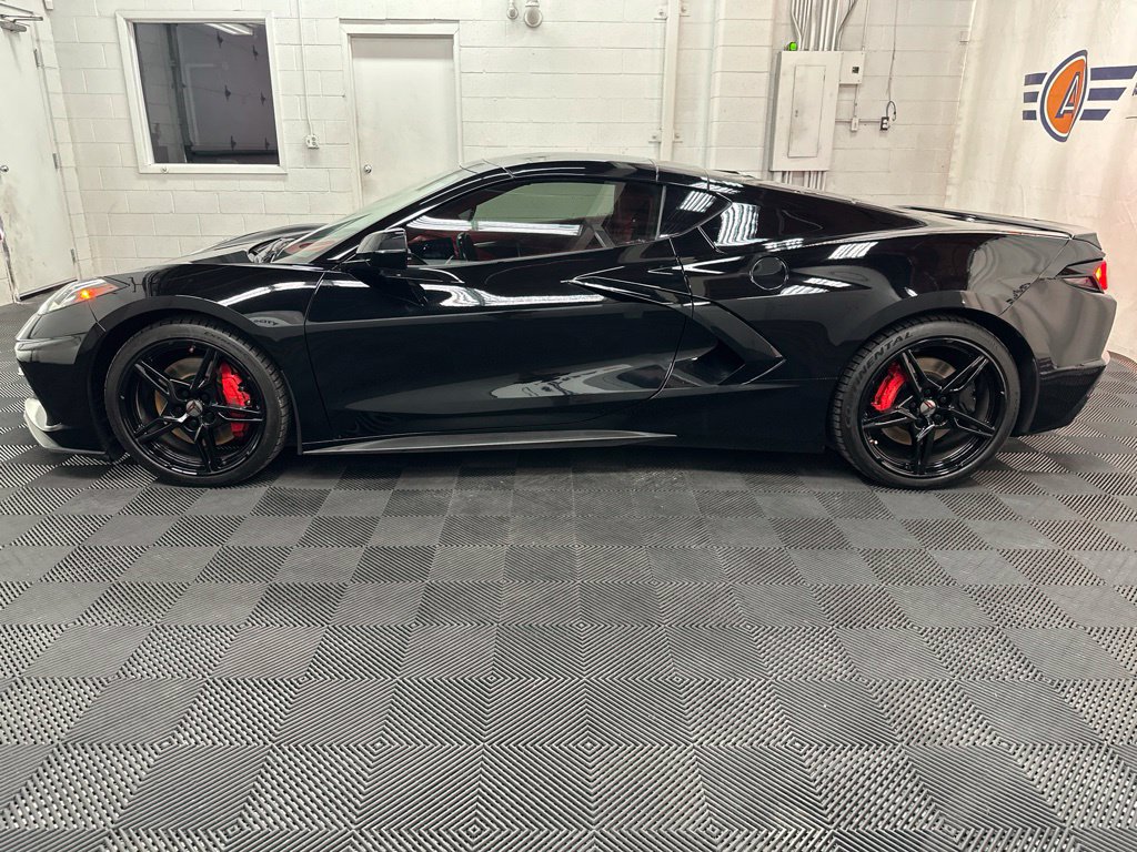 Used 2023 Chevrolet Corvette Stingray Premium Cpe w/ Z51 Performance Package RWD image 6