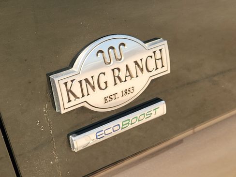 Used 2015 Ford F150 King Ranch w/ Equipment Group 601A Luxury AWD/4WD image 13