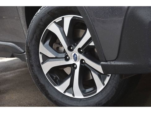 Used 2022 Subaru Outback Touring w/ Popular Package #2 image 9