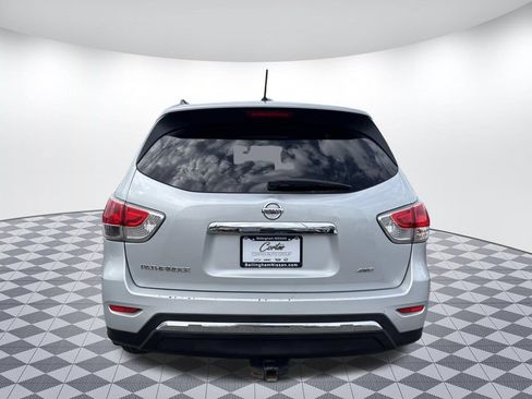 Used 2013 Nissan Pathfinder S AWD/4WD image 6