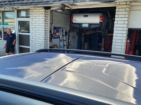 Used 2016 Jeep Renegade Trailhawk w/ Premium Trailhawk Package image 14