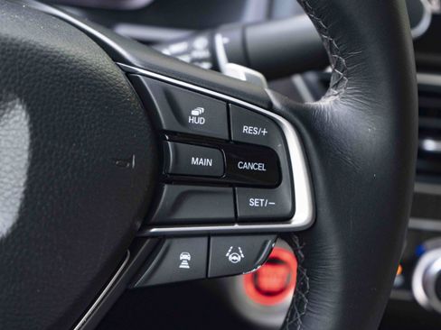 Used 2019 Honda Accord Touring image 21