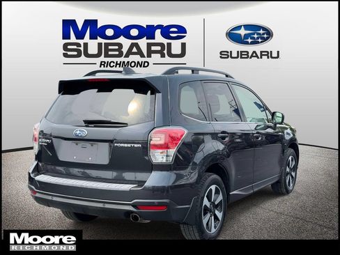 Used 2018 Subaru Forester 2.5i Limited AWD/4WD image 2