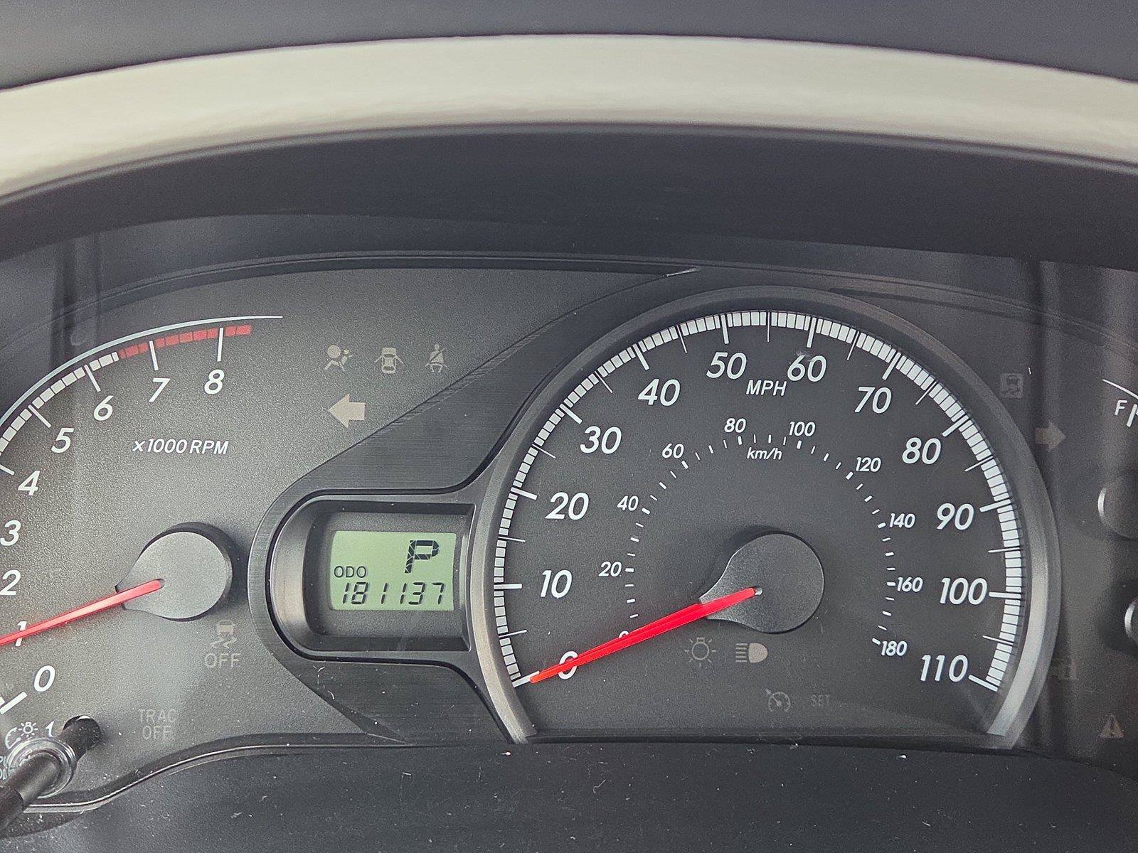 Used 2014 Toyota Sienna LE FWD image 4