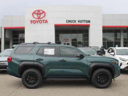 Used 2025 Toyota 4Runner TRD Off-Road Premium image 12