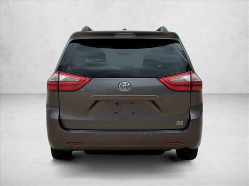 Used 2015 Toyota Sienna XLE w/ XLE Navigation Package AWD/4WD image 6