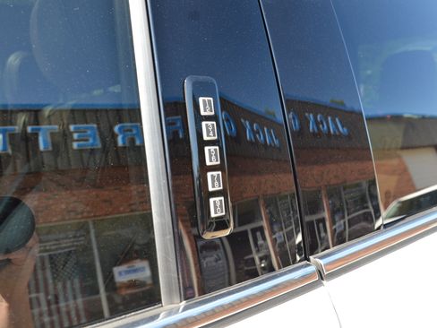 Used 2024 Ford F150 King Ranch w/ FX4 Off-Road Package AWD/4WD image 15