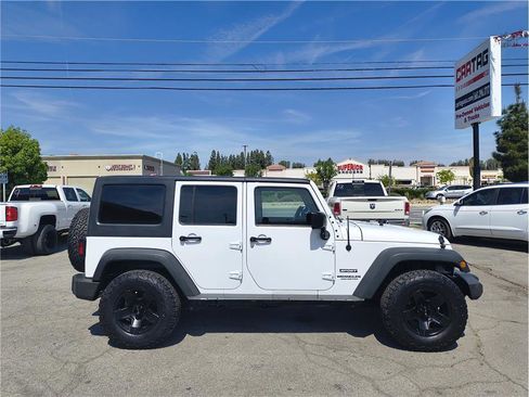 Used 2016 Jeep Wrangler Unlimited Sport w/ Connectivity Group image 3